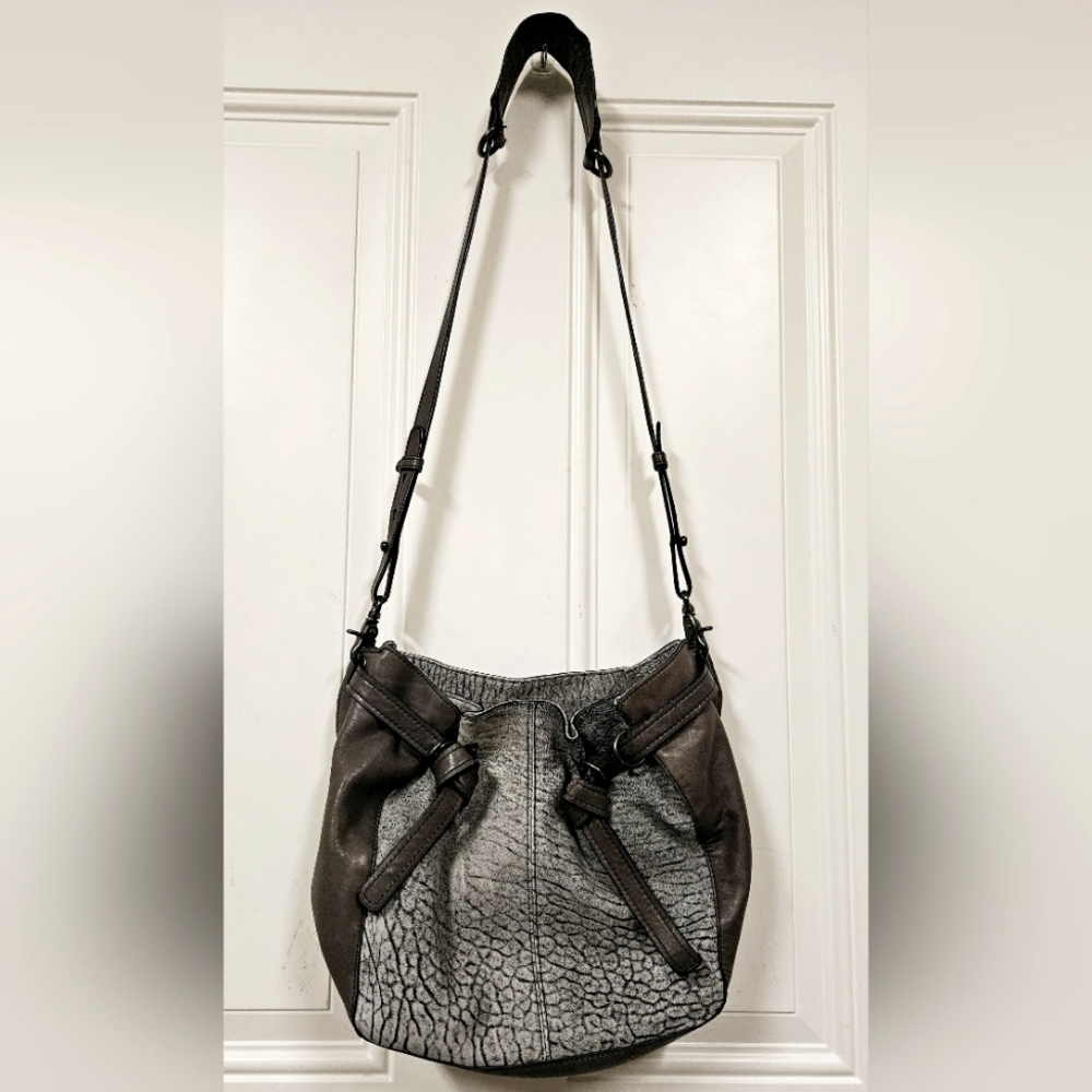 KOOBA Parker Neiman Marcus Gray LEATHER PURSE crossbody bucket handbag - Picture 3 of 16